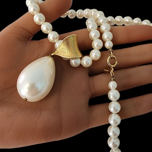 Vintage Sarah Coventry pearl necklace with pearl pendant teardrop gold - Picture 3 of 16